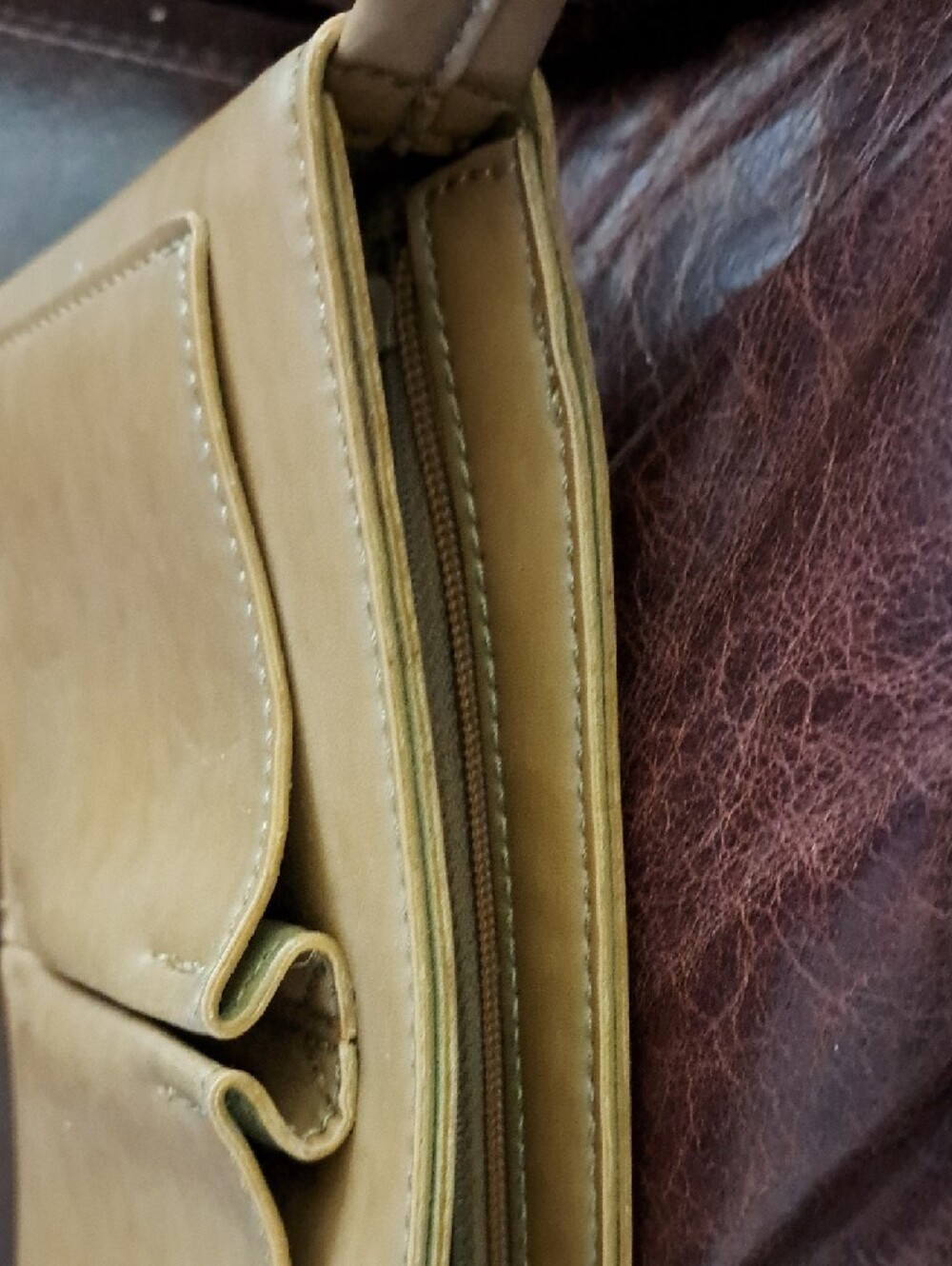 Mondani Olive-Tan Simulated Leather Shoulder Bag with Front Pockets - Picture 4 of 4